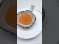 Polvere gialla arancio